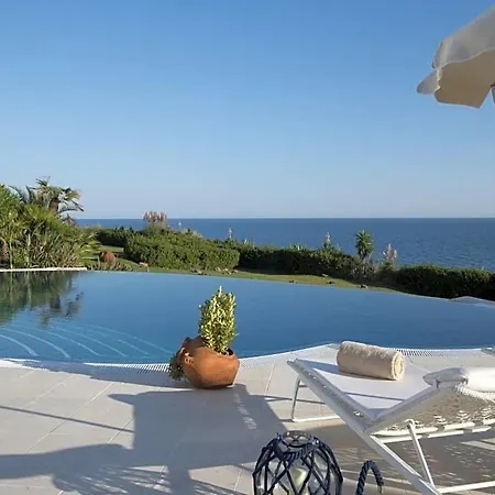 Alporchinhos Sleeps 8 With Pool Air Con And Wifi * Armação de Pêra