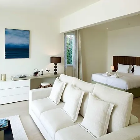 Villa Alporchinhos Sleeps 8 With Pool Air Con And Wifi Armação de Pêra
