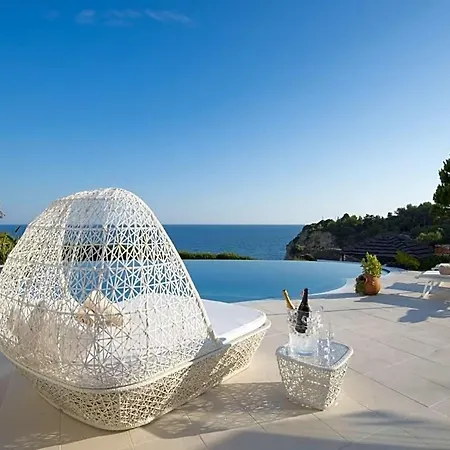 Alporchinhos Sleeps 8 With Pool Air Con And Wifi Villa Armação de Pêra
