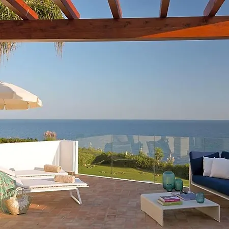 فيلة Alporchinhos Sleeps 8 With Pool Air Con And Wifi